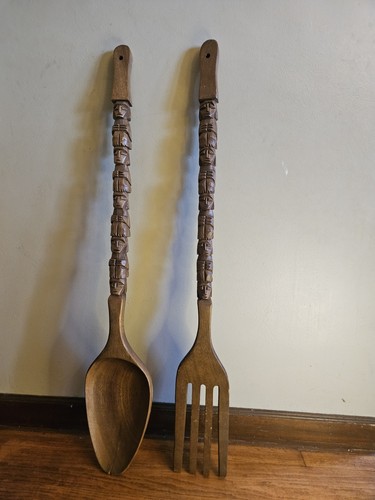 Vintage tiki large hand carved - large,